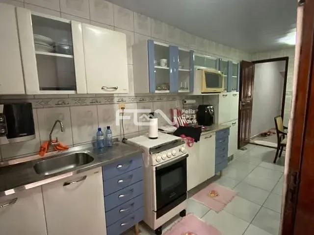 Casa 2 quartos e 3 banheiros, à venda, no bairro Gleba A em Camaçari