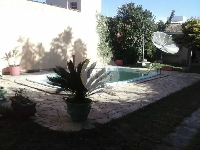 Casa 1 quarto e 2 banheiros, à venda, no bairro Laranjal em Pelotas