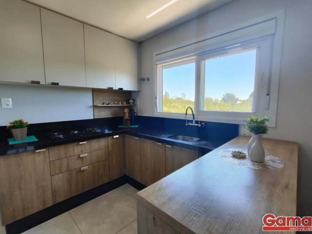 Casa com 100m² 3 quartos e 2 banheiros, à venda, no bairro Loteamento Chiomentto em Nova Prata