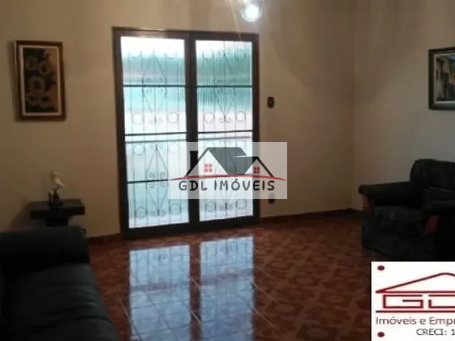 Casa 10 quartos e 7 banheiros, à venda, no bairro Tronqueiras em Passa Quatro