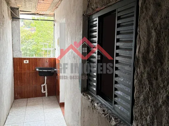 Casa 1 quarto e 1 banheiro, para alugar, no bairro Parque Regina em São Paulo