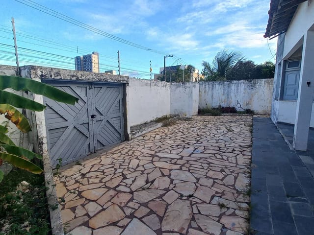 Casa com 414m² 3 quartos e 3 banheiros, à venda, no bairro Coroa do Meio em Aracaju