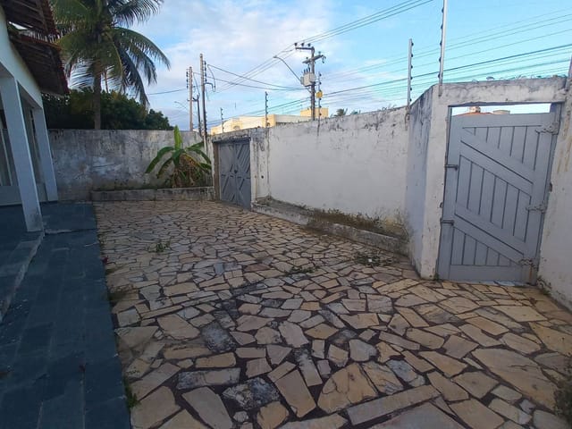 Casa com 414m² 3 quartos e 3 banheiros, à venda, no bairro Coroa do Meio em Aracaju