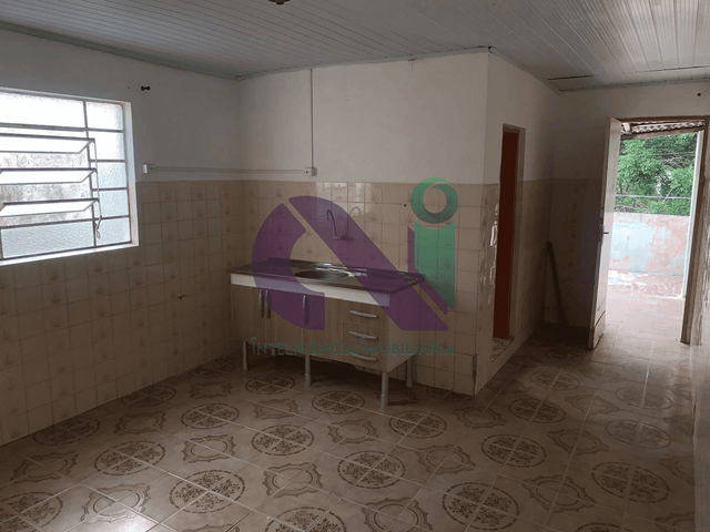 Casa 2 quartos e 1 banheiro, para alugar, no bairro Jardim das Flores em Osasco