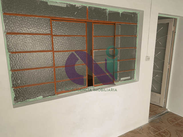 Casa 2 quartos e 1 banheiro, para alugar, no bairro Jardim das Flores em Osasco