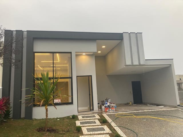 Casa com 308m² 3 quartos e 4 banheiros, à venda, no bairro Jardim São Marcos em Valinhos