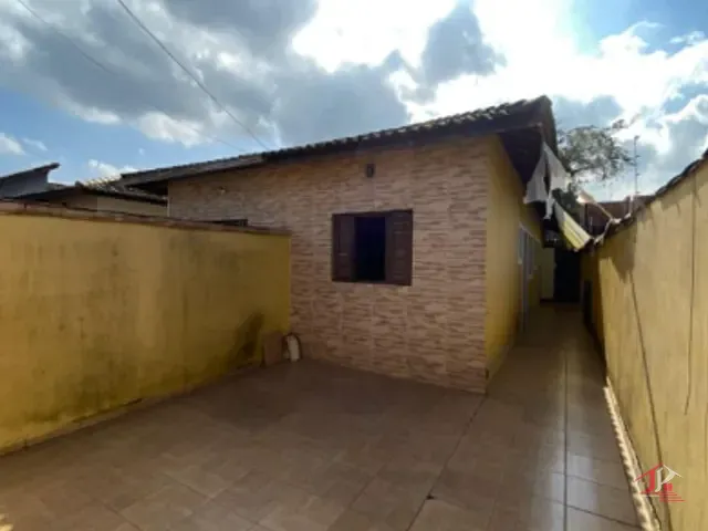Casa 2 quartos e 1 banheiro, à venda, no bairro Nossa Senhora do Sion em Itanhaém