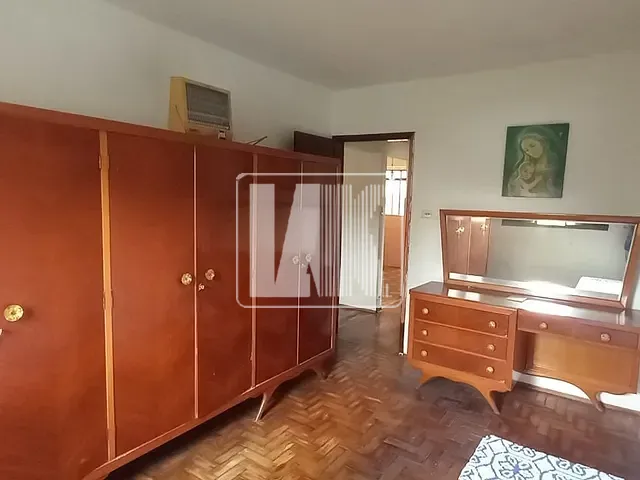 Casa com 480m² 2 quartos e 1 banheiro, à venda, no bairro Vila Sacadura Cabral em Santo André