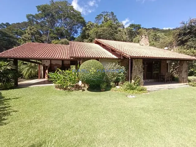 Casa com 425330m² 3 quartos e 5 banheiros, à venda, no bairro Pedro do Rio em Petrópolis