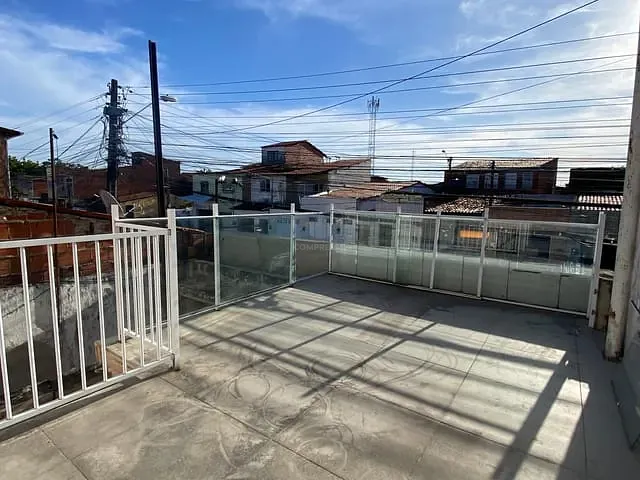 Casa 3 quartos e 2 banheiros, à venda, no bairro Jardim Guanabara em Fortaleza