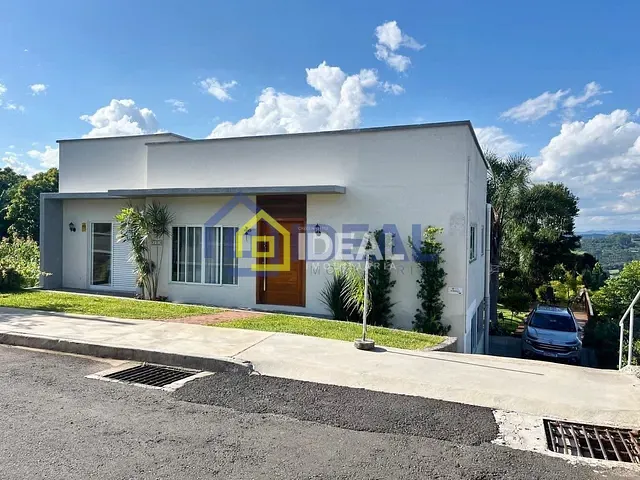 Casa 2 quartos e 2 banheiros, à venda, no bairro Imigrantes em Concórdia