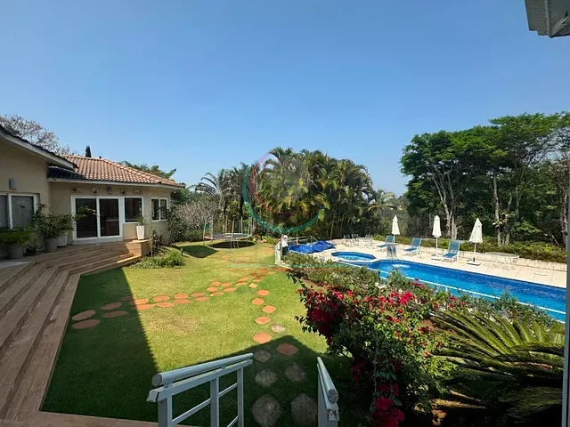 Casa com 3345m² 10 quartos e 12 banheiros, à venda, no bairro Condomínio Flamboyant-B em Atibaia