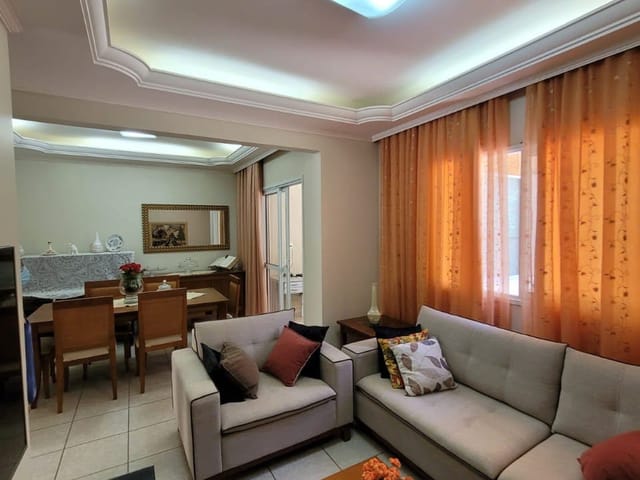 Casa com 200m² 4 quartos e 3 banheiros, à venda, no bairro Chácaras Saudáveis e Encantadoras em Jundiaí