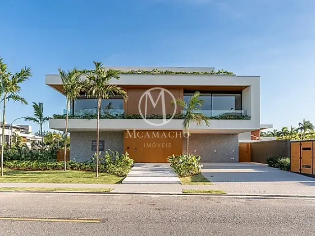 Casa com 995m² 5 quartos e 7 banheiros, à venda, no bairro Barra da Tijuca em Rio de Janeiro
