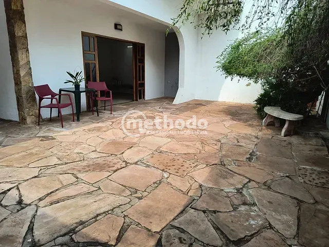 Casa com 250m² 4 quartos e 3 banheiros, à venda, no bairro Jardim América em Campinas
