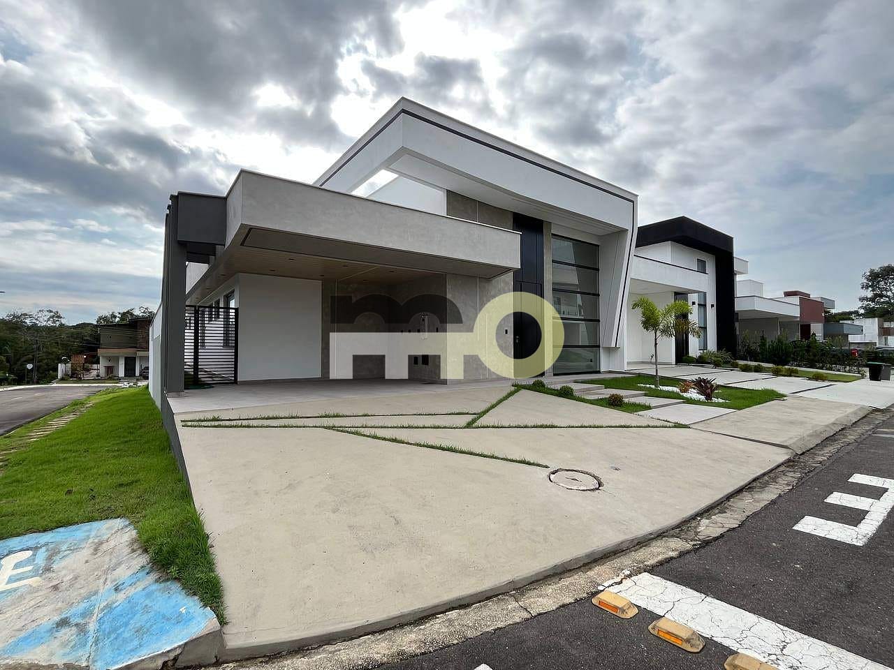 Casa, 3 quartos, 191 m² - Foto 2