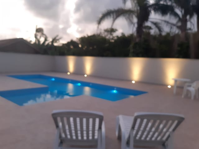 Foto do Casa - Ampla Casa de Alto Padrão Com Piscina, Bairro Salinas, Balneário Barra do Sul, SC | North Center