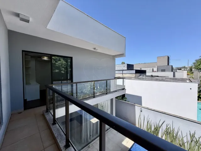 Casa com 373m² 3 quartos e 2 banheiros, à venda, no bairro Vivendas do Arvoredo em Londrina