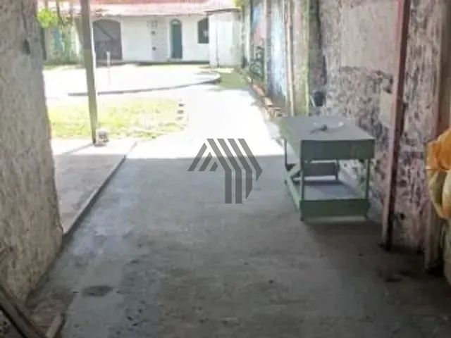 Casa com 689m² 2 quartos e 2 banheiros, à venda, no bairro Guanabara em Belém