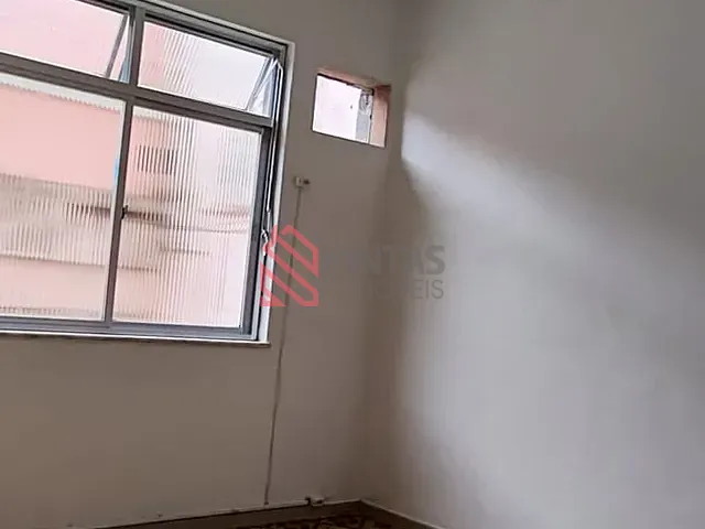Casa 1 quarto e 1 banheiro, para alugar, no bairro Barreto em Niterói