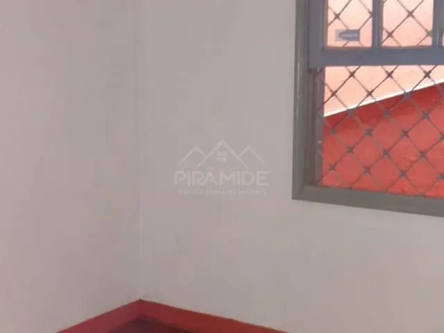 Casa com 80m² 3 quartos e 1 banheiro, para alugar, no bairro Centro em Poços de Caldas