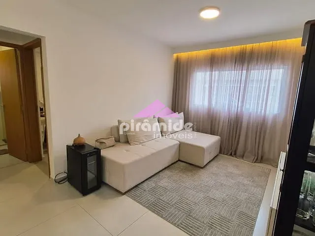 Casa com 250m² 4 quartos e 3 banheiros, à venda, no bairro Jardim das Indústrias em São José dos Campos