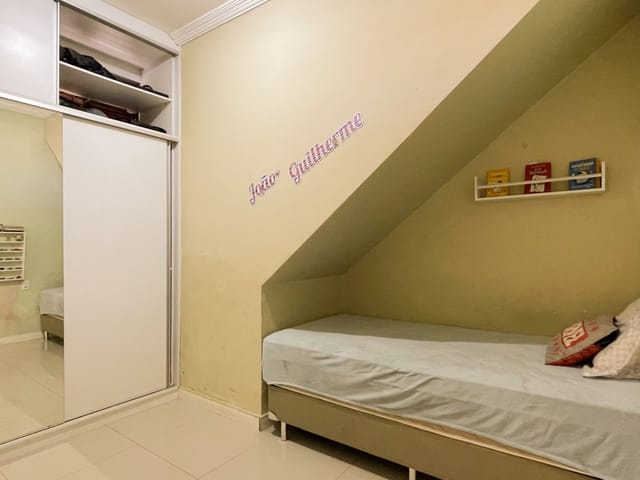 Casa com 81m² 4 quartos e 4 banheiros, à venda, no bairro Carlito Pamplona em Fortaleza