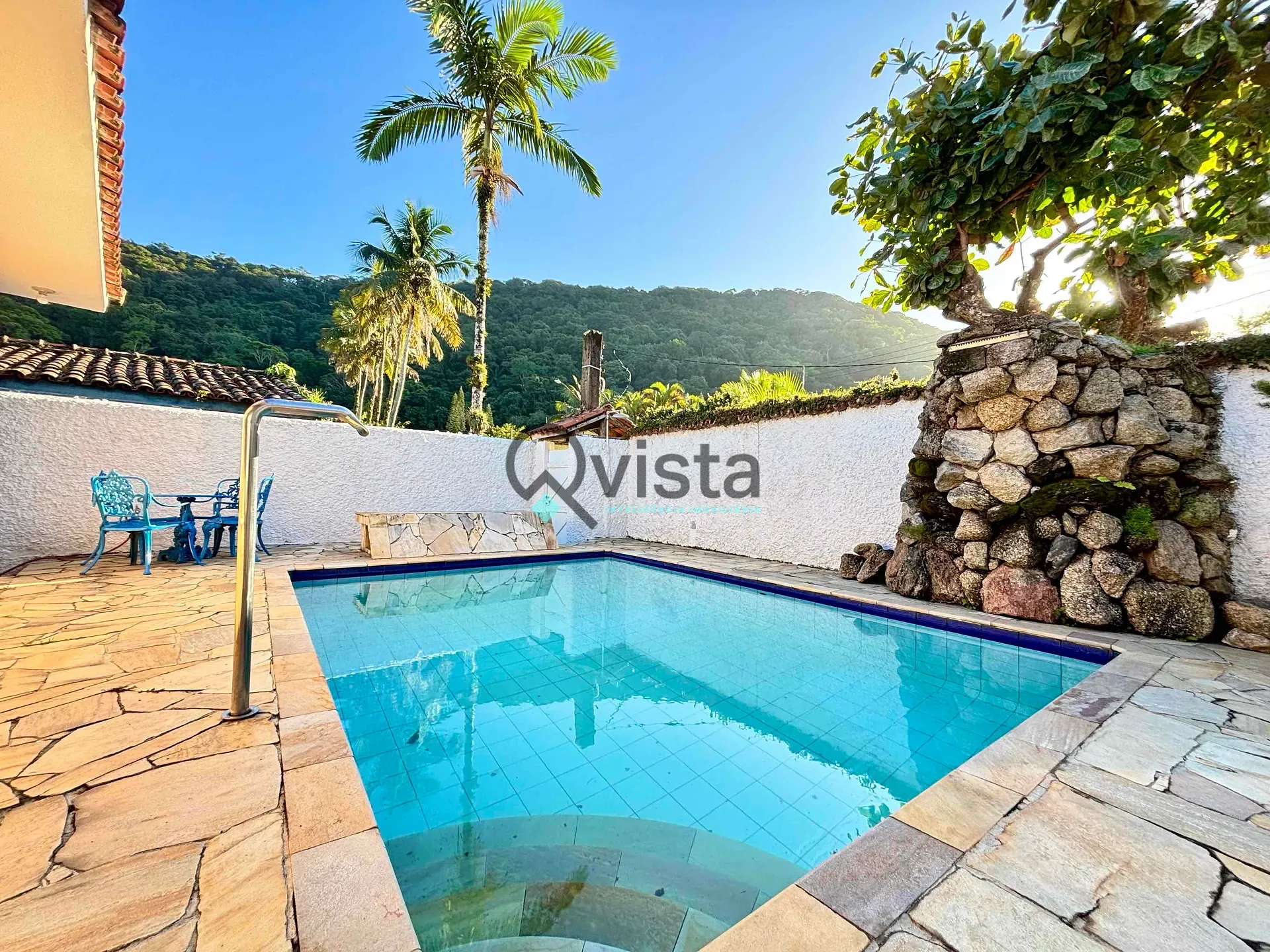 Casa, 4 quartos, 140 m² - Foto 1