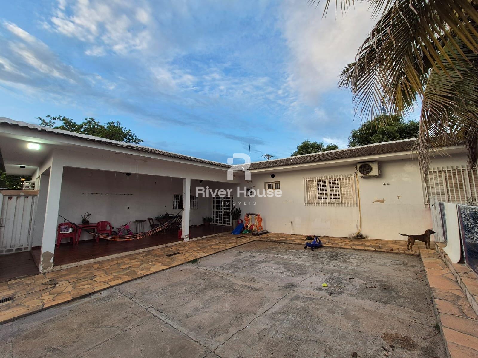 Casa à venda com 5 quartos, 475m² - Foto 4