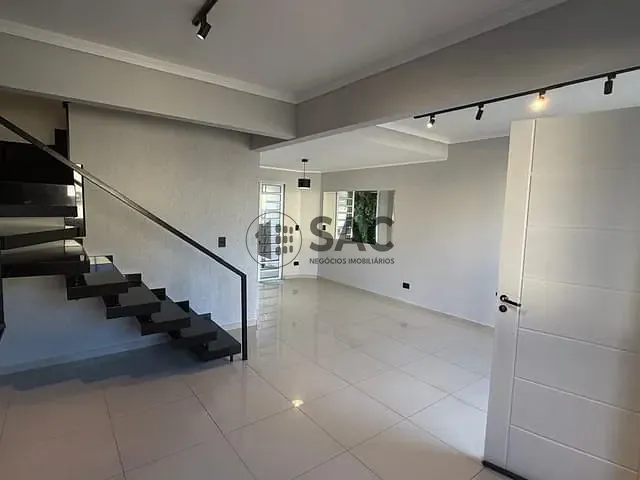 Casa 3 quartos e 2 banheiros, para alugar, no bairro Bairro da Vossoroca em Sorocaba