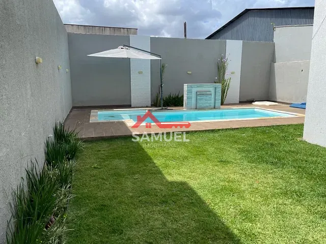 Casa com 410m² 3 quartos e 2 banheiros, à venda, no bairro 26 de setembro em Brasília