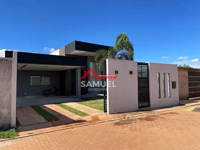 Casa com 410m² 3 quartos e 2 banheiros, à venda, no bairro 26 de setembro em Brasília