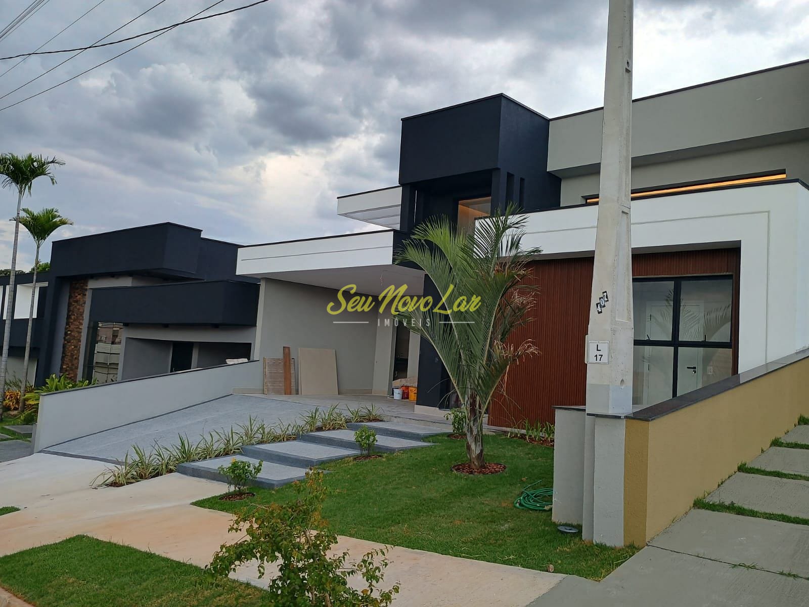 Casa, 3 quartos, 197 m² - Foto 1