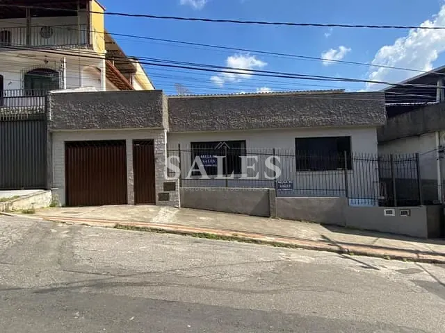 Casa com 77m² 3 quartos e 2 banheiros, à venda, no bairro Santa Luzia em Juiz de Fora