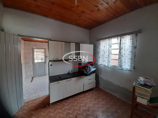 Casa com 280m² 2 quartos e 1 banheiro, à venda, no bairro Vila Azenha em Nova Odessa