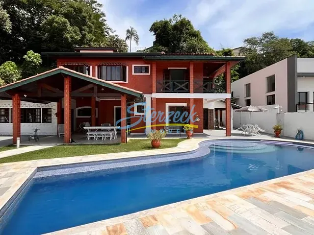 Casa com 850m² 4 quartos e 5 banheiros, à venda, no bairro Marambaia em Vinhedo