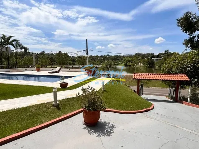 Casa com 850m² 4 quartos e 5 banheiros, à venda, no bairro Marambaia em Vinhedo