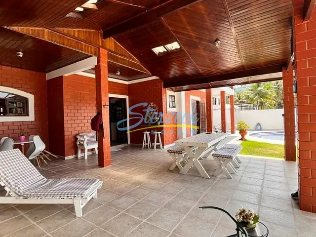 Casa com 850m² 4 quartos e 5 banheiros, à venda, no bairro Marambaia em Vinhedo