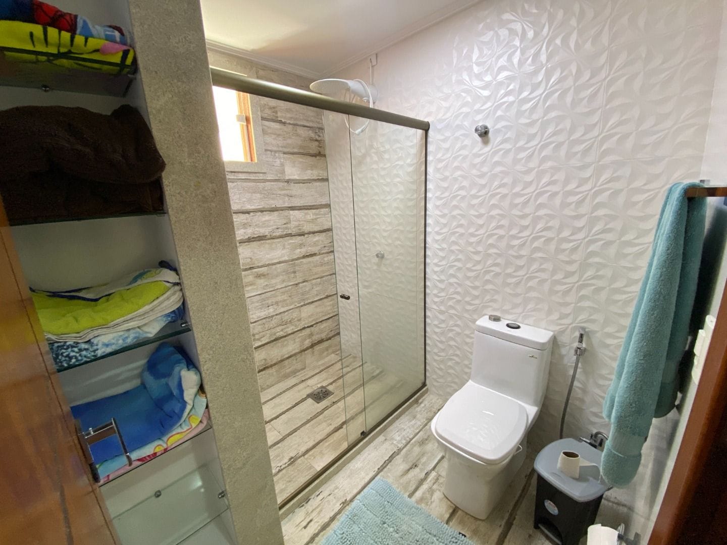 Casa à venda com 5 quartos, 250m² - Foto 11