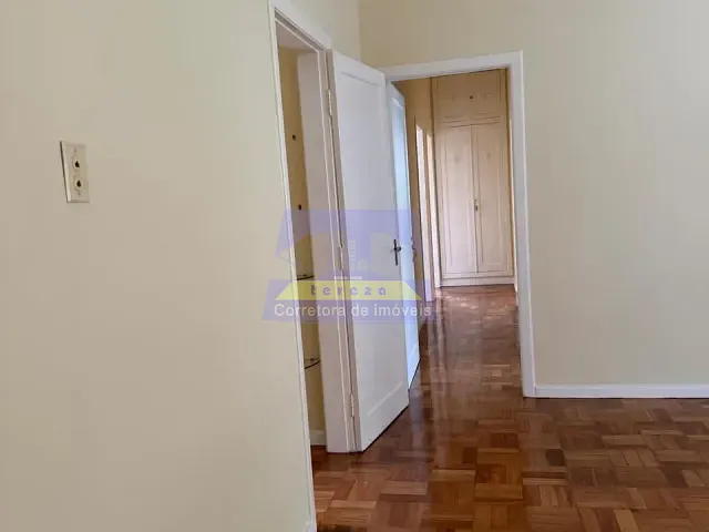 Casa 4 quartos e 3 banheiros, para alugar, no bairro Condomínio Vila Residencial de Conceição em Itabira