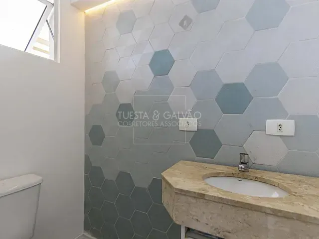 Casa com 140m² 3 quartos e 3 banheiros, à venda, no bairro Bairro Alto em Curitiba