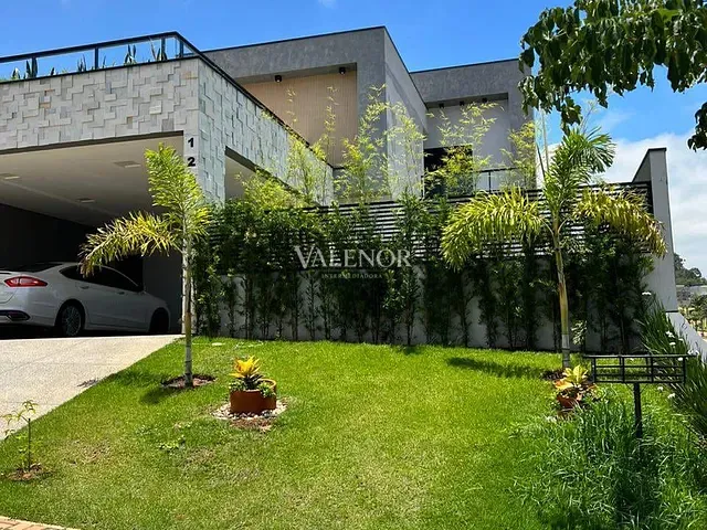 Casa com 360m² 4 quartos e 4 banheiros, à venda, no bairro Loteamento Brisas do Lago em Jundiaí