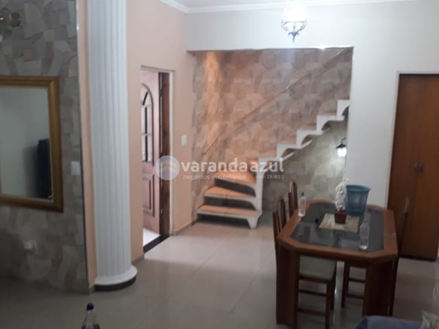 Casa com 350m², à venda, no bairro Jardim Ponte Rasa em São Paulo