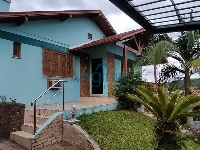 Casa com 415m² 4 quartos e 3 banheiros, à venda, no bairro Liberdade em Novo Hamburgo