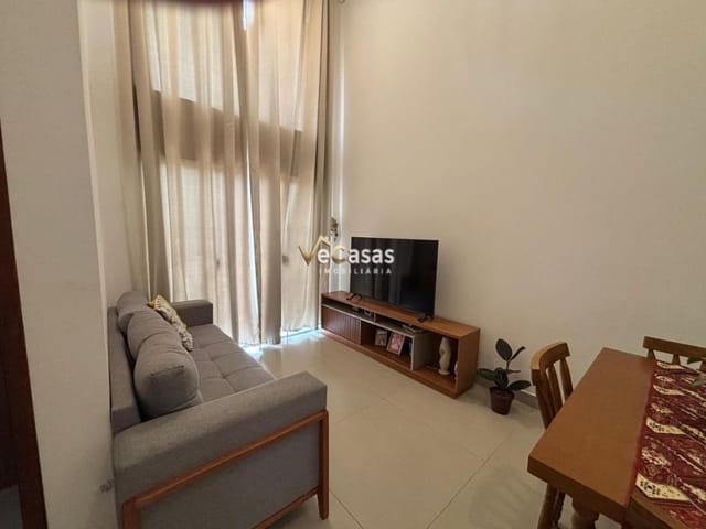Casa com 65m² 2 quartos e 2 banheiros, à venda, no bairro Recreio em Rio das Ostras