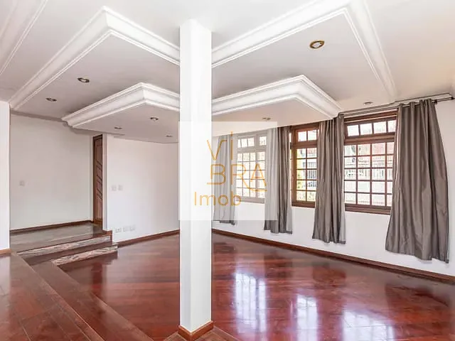 Casa com 467m² 4 quartos e 5 banheiros, à venda, no bairro Pilarzinho em Curitiba