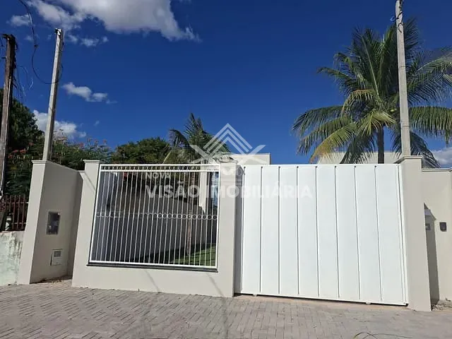 Casa com 300m² 4 quartos e 1 banheiro, à venda, no bairro Jardim Imperial em Sinop