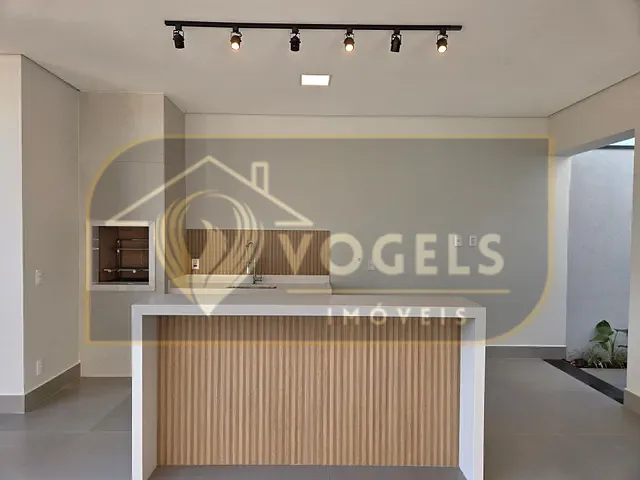 Casa 3 quartos e 4 banheiros, à venda, no bairro Parque Residencial Nova Holanda em Holambra