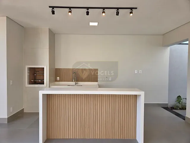 Casa 3 quartos e 4 banheiros, à venda, no bairro Parque Residencial Nova Holanda em Holambra