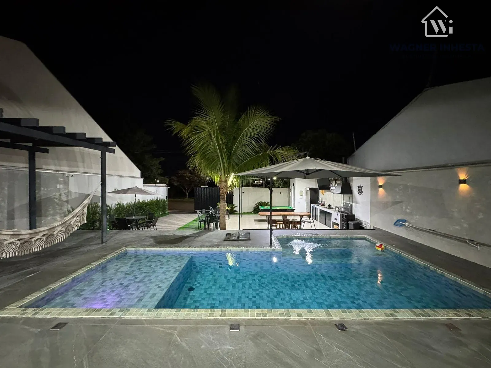 Casa, 2 quartos, 175 m² - Foto 1